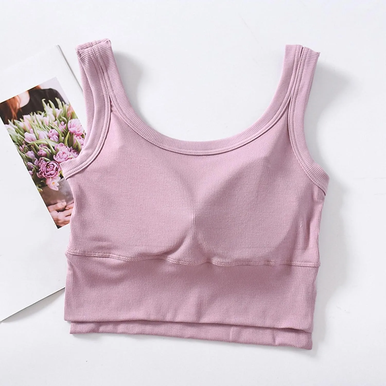 Womens Tank Tops Built in Bra 2025 Summer Slim Scoop Neck Solid Spaghetti Strap Shirt Sleeveless Trendy Padded Tank