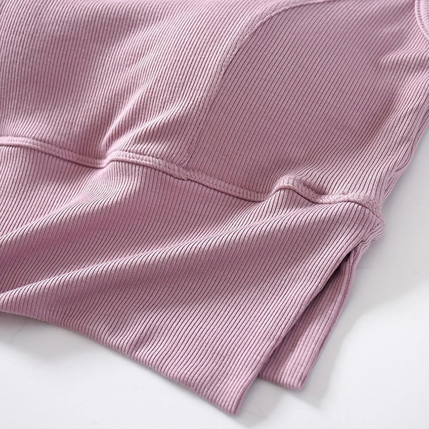 Womens Tank Tops Built in Bra 2025 Summer Slim Scoop Neck Solid Spaghetti Strap Shirt Sleeveless Trendy Padded Tank